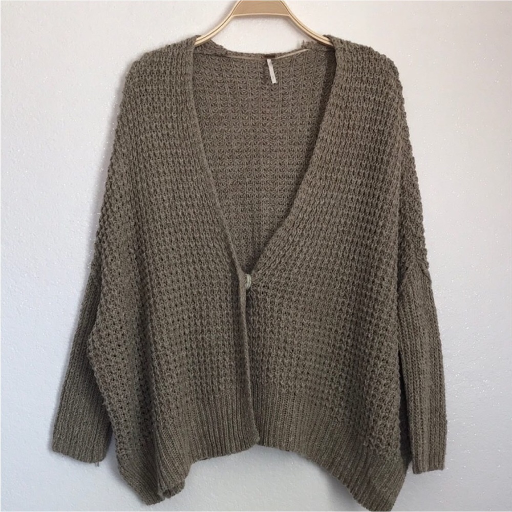 Free People oversize cardigan sweater oversize beach sweater size Small